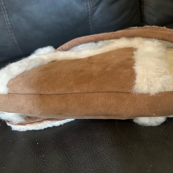 UGG Beige Shearling Tote NWT - Picture 5 of 7